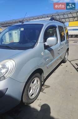 Минивэн Renault Kangoo 2012 в 