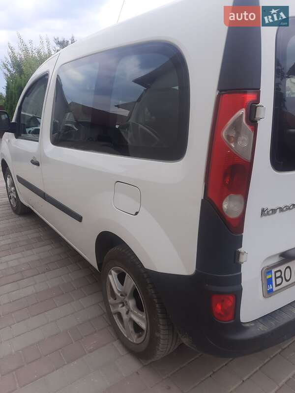 Минивэн Renault Kangoo 2008 в Толстом фото 6 Минивэн Renault Kangoo 2008 в Толстом