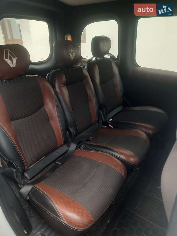 Минивэн Renault Kangoo 2008 в Толстом фото 12 Минивэн Renault Kangoo 2008 в Толстом