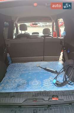 Минивэн Renault Kangoo 2020 в 