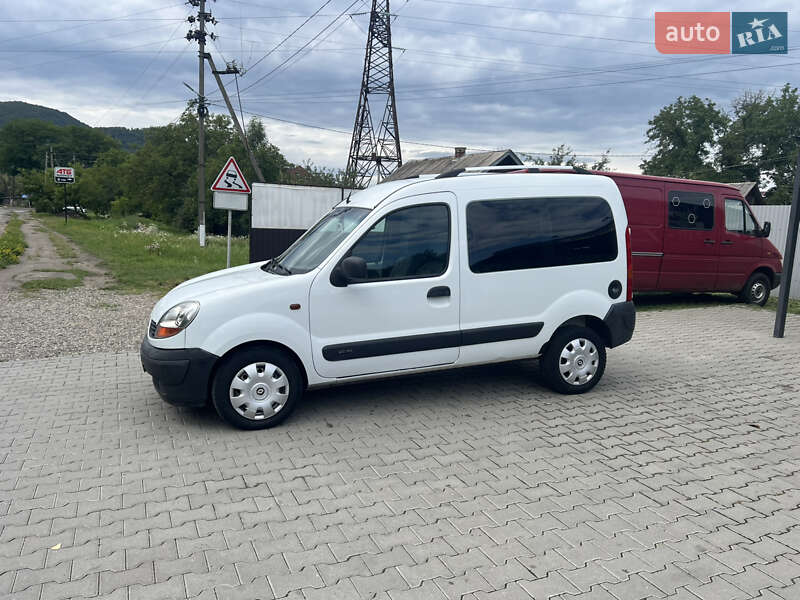 Минивэн Renault Kangoo 2004 в Вижнице фото Минивэн Renault Kangoo 2004 в Вижнице
