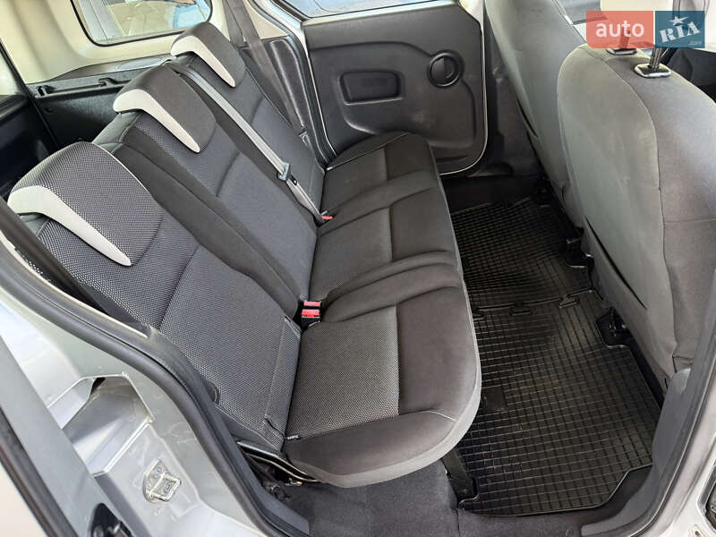 Минивэн Renault Kangoo 2014 в Днепре