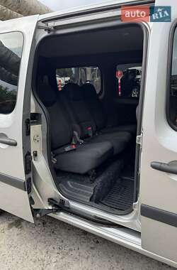 Минивэн Renault Kangoo 2018 в 