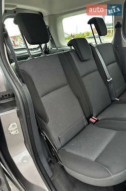 Минивэн Renault Kangoo 2015 в 