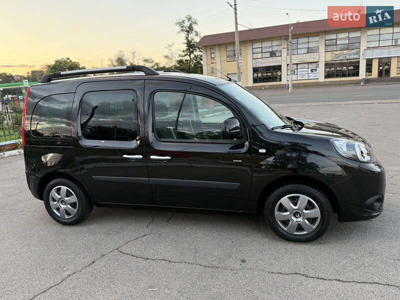 Минивэн Renault Kangoo 2016 в Днепре
