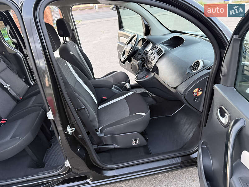 Минивэн Renault Kangoo 2016 в Днепре