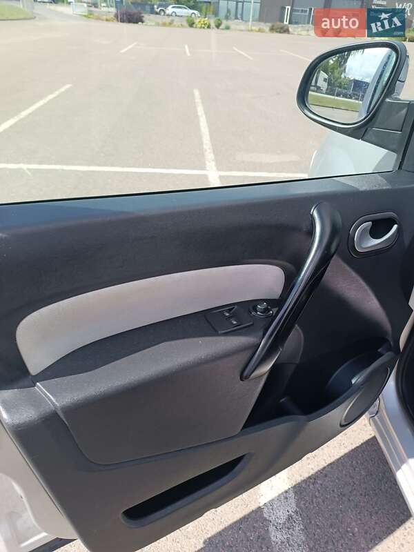 Минивэн Renault Kangoo 2013 в Ковеле