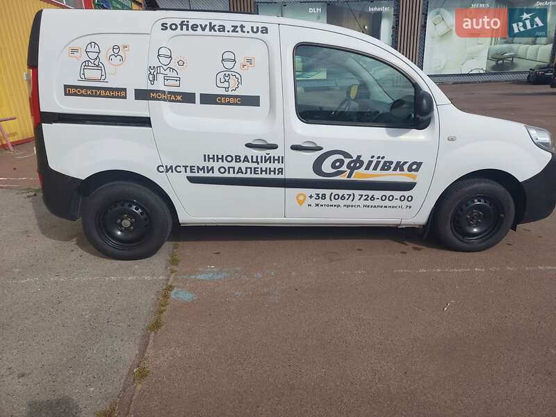 Грузовой фургон Renault Kangoo 2013 в Житомире