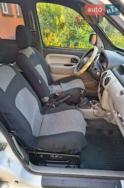 Минивэн Renault Kangoo 2005 в 