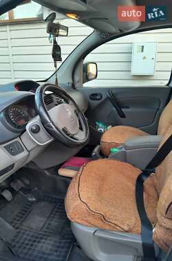 Грузовой фургон Renault Kangoo 2011 в 