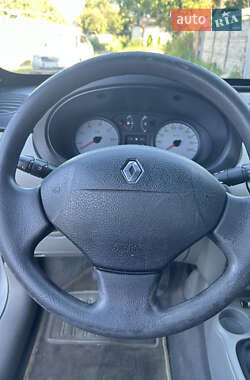 Минивэн Renault Kangoo 2005 в 