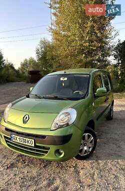 Минивэн Renault Kangoo 2009 в 