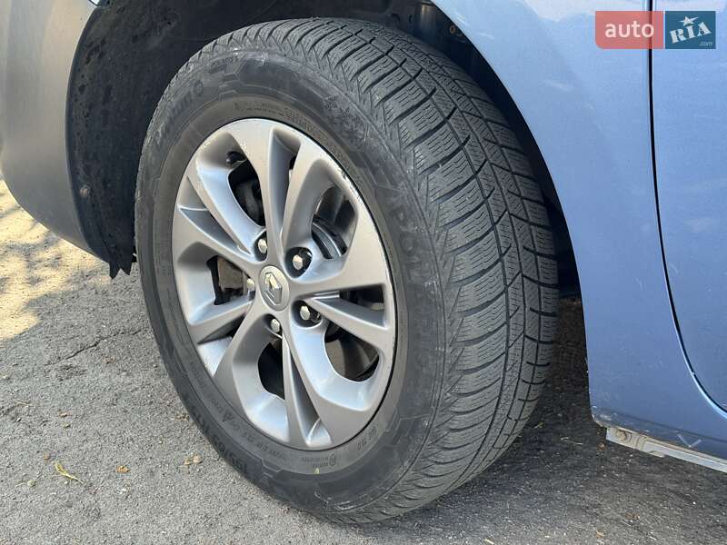 Мінівен Renault Kangoo 2013 в Чернігові