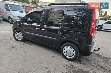 Минивэн Renault Kangoo 2013 в 