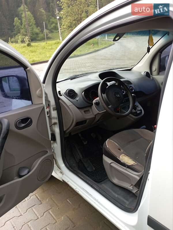 Минивэн Renault Kangoo 2008 в Путиле фото 8 Минивэн Renault Kangoo 2008 в Путиле