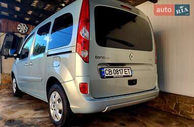 Минивэн Renault Kangoo 2011 в 