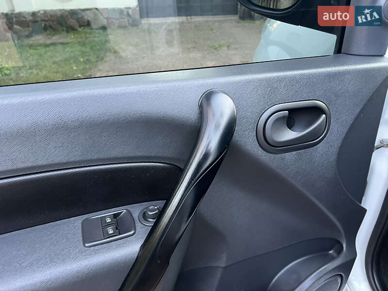 Грузовой фургон Renault Kangoo 2019 в Киеве