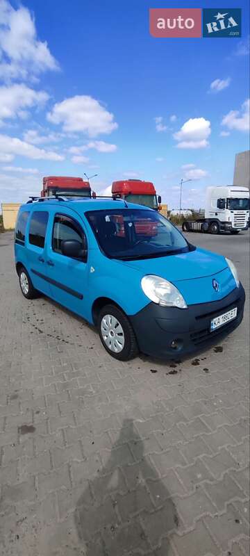 Минивэн Renault Kangoo 2010 в Тарасовке