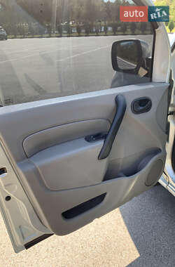 Минивэн Renault Kangoo 2010 в 