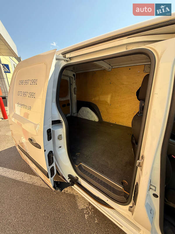 Грузовой фургон Renault Kangoo 2017 в Львове