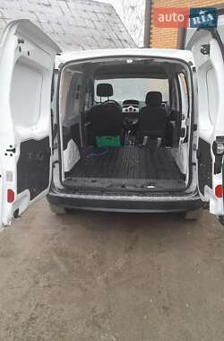 Грузовой фургон Renault Kangoo 2011 в 
