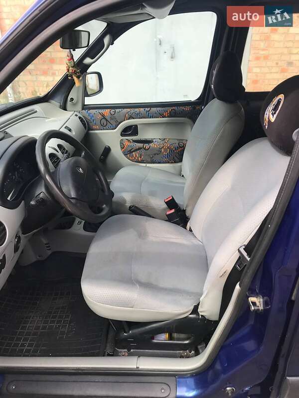 Минивэн Renault Kangoo 2003 в Нежине