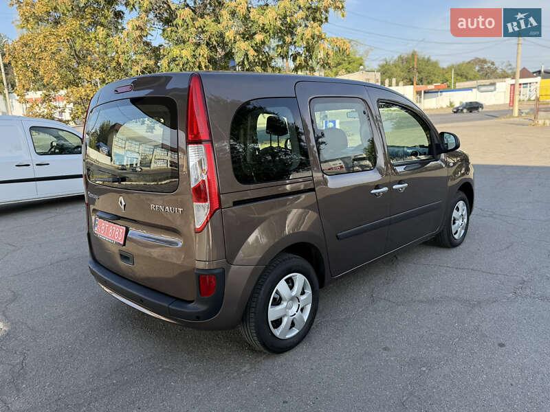 Мінівен Renault Kangoo 2015 в Дніпрі
