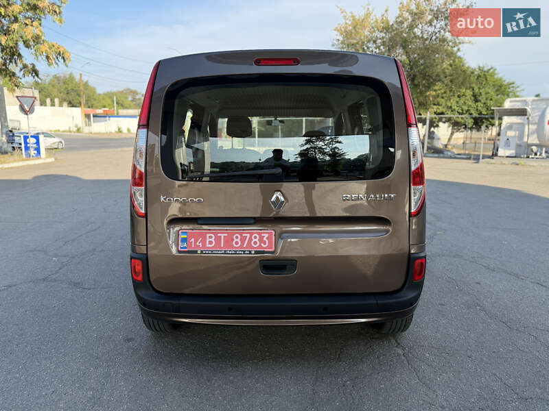 Мінівен Renault Kangoo 2015 в Дніпрі