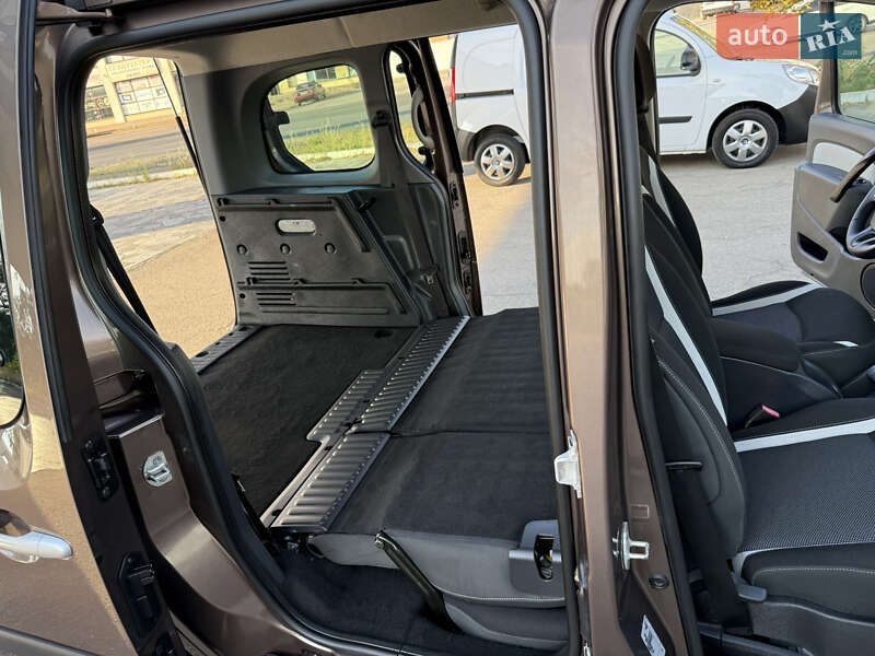 Мінівен Renault Kangoo 2015 в Дніпрі