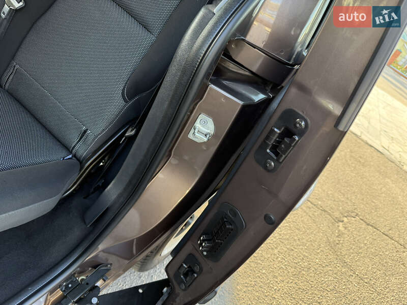 Мінівен Renault Kangoo 2015 в Дніпрі