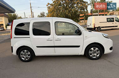 Минивэн Renault Kangoo 2015 в 