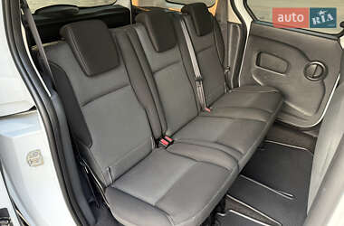 Минивэн Renault Kangoo 2015 в 