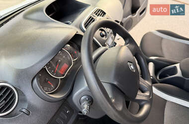 Минивэн Renault Kangoo 2015 в 