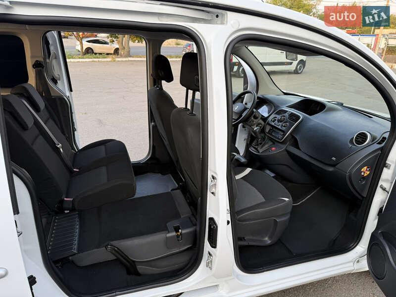 Минивэн Renault Kangoo 2015 в Днепре