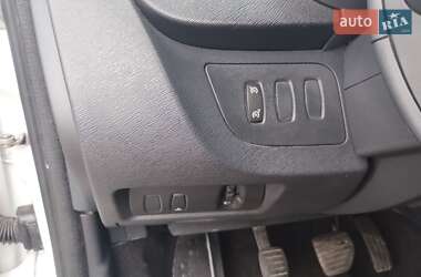 Минивэн Renault Kangoo 2012 в 