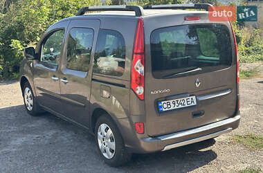 Минивэн Renault Kangoo 2012 в 