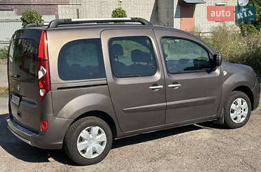 Минивэн Renault Kangoo 2012 в 
