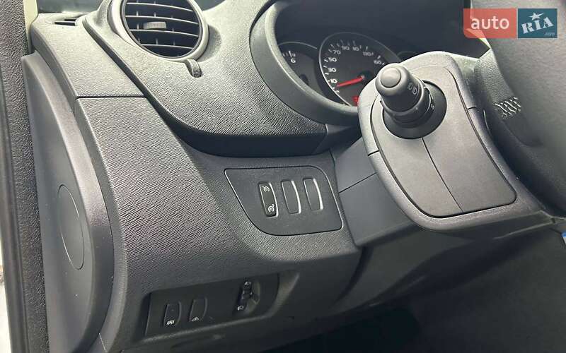 Минивэн Renault Kangoo 2012 в Черновцах