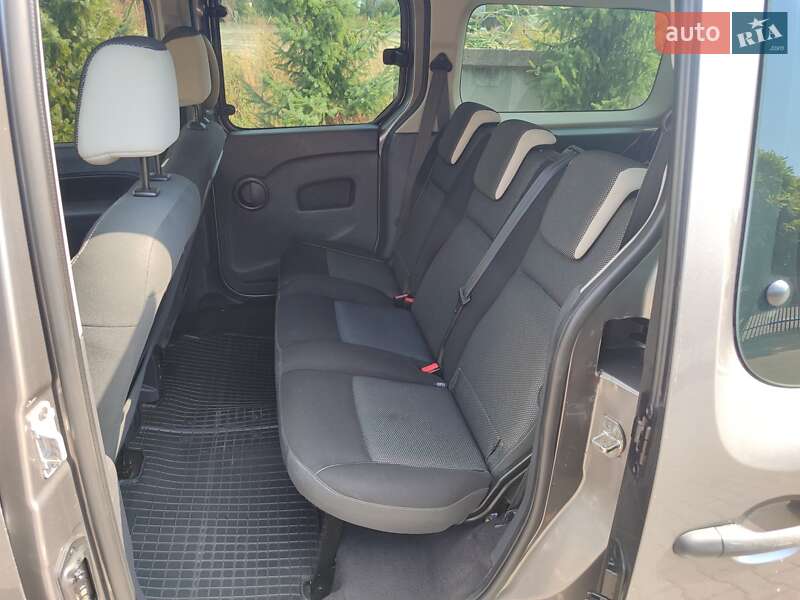 Минивэн Renault Kangoo 2013 в Луцке
