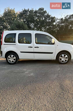 Минивэн Renault Kangoo 2010 в 