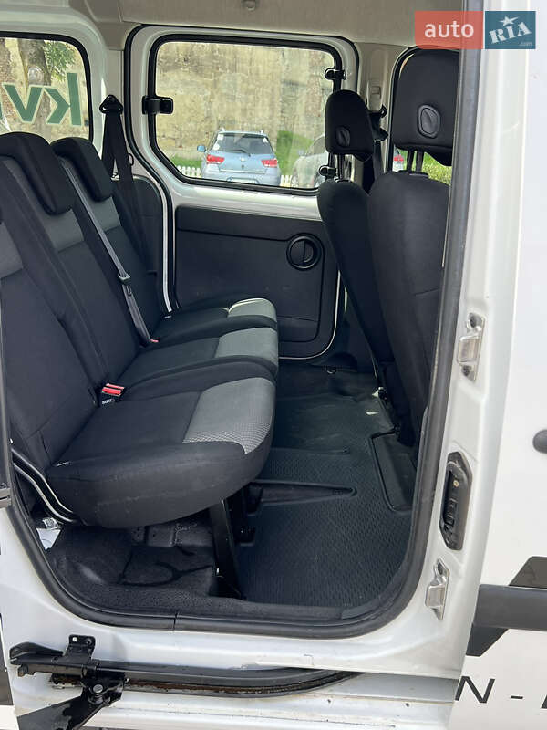 Минивэн Renault Kangoo 2017 в Бережанах
