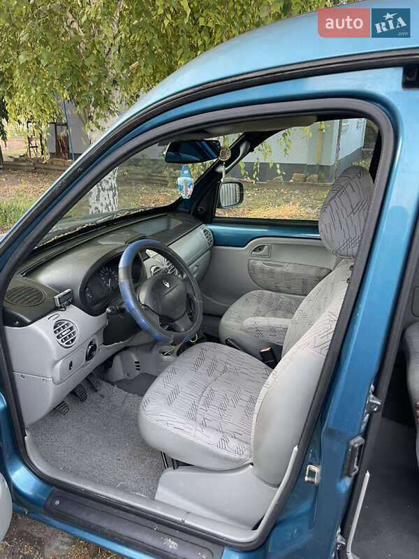 Минивэн Renault Kangoo 2006 в Шполе