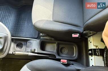 Грузовой фургон Renault Kangoo 2019 в 