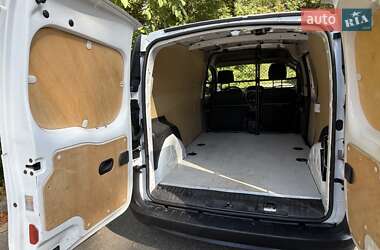 Грузовой фургон Renault Kangoo 2019 в 