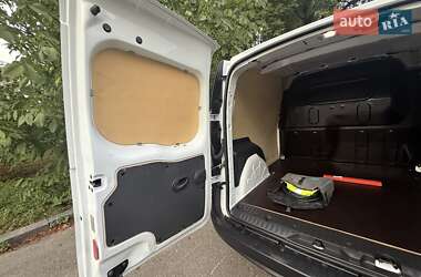 Грузовой фургон Renault Kangoo 2018 в 