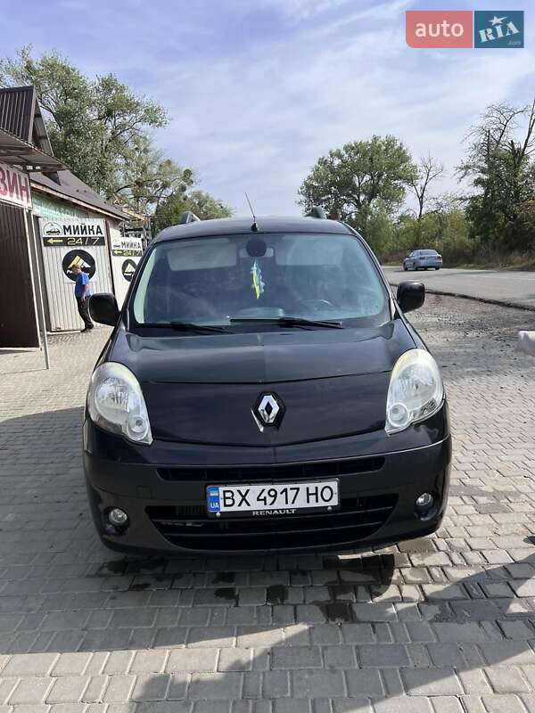 Минивэн Renault Kangoo 2012 в Каменец-Подольском