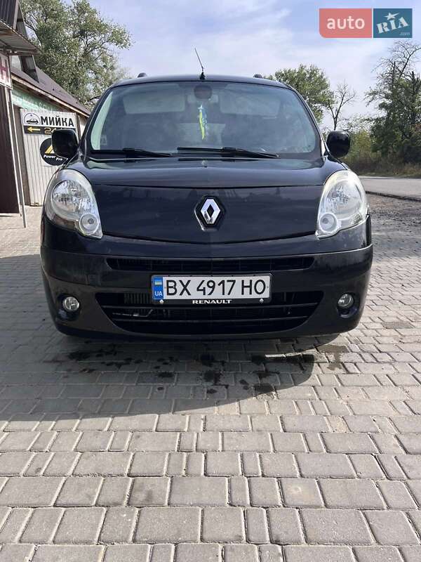 Минивэн Renault Kangoo 2012 в Каменец-Подольском
