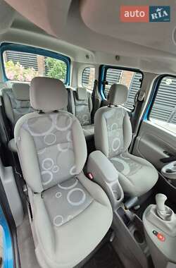 Минивэн Renault Kangoo 2009 в 