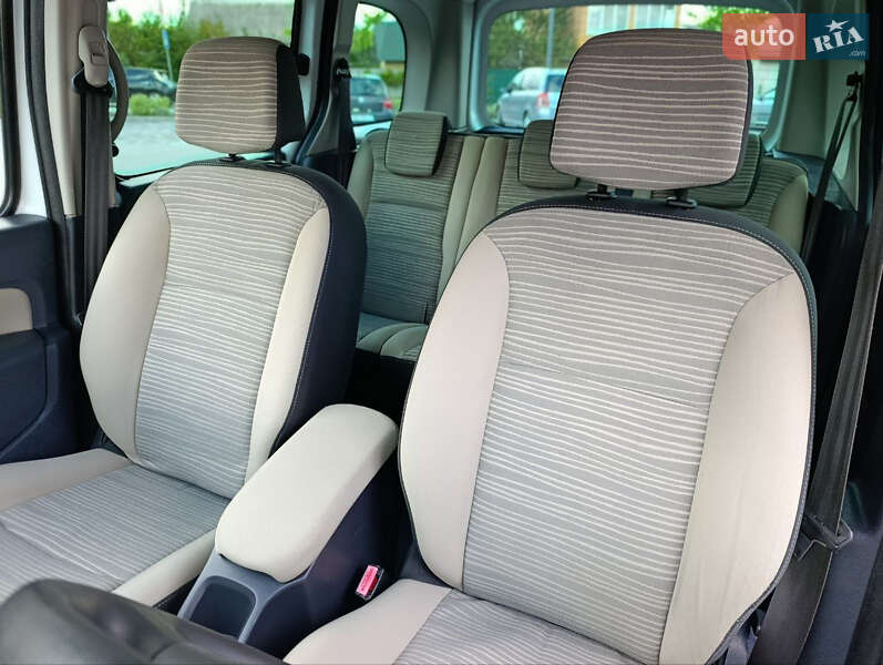 Минивэн Renault Kangoo 2012 в Виннице