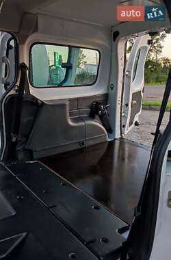 Минивэн Renault Kangoo 2018 в 
